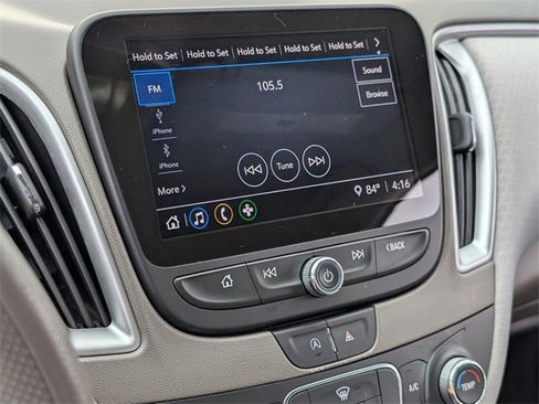 Used 2022 Chevrolet Malibu LS image 18