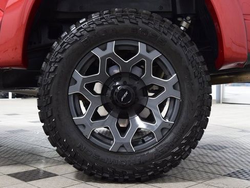 Used 2022 Ford F150 Lariat w/ Equipment Group 502A High image 22