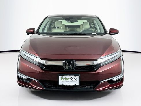 Used 2019 Honda Clarity Plug-In Hybrid image 2