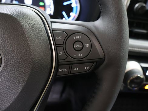 New 2025 Toyota RAV4 XLE image 34