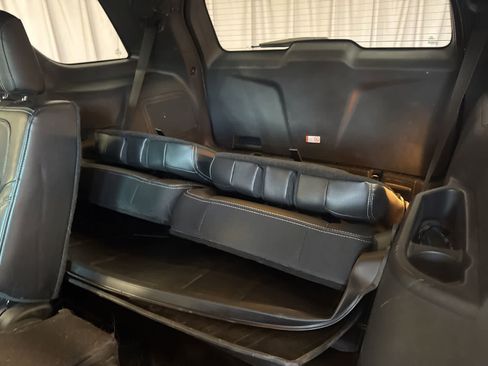 Used 2016 Ford Explorer Limited FWD image 18