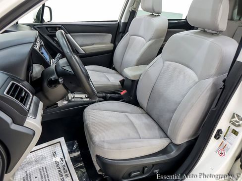 Used 2018 Subaru Forester 2.5i Premium w/ All-Weather Package AWD/4WD image 13