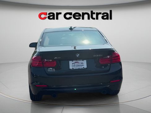 Used 2013 BMW 335i xDrive Sedan AWD/4WD image 4