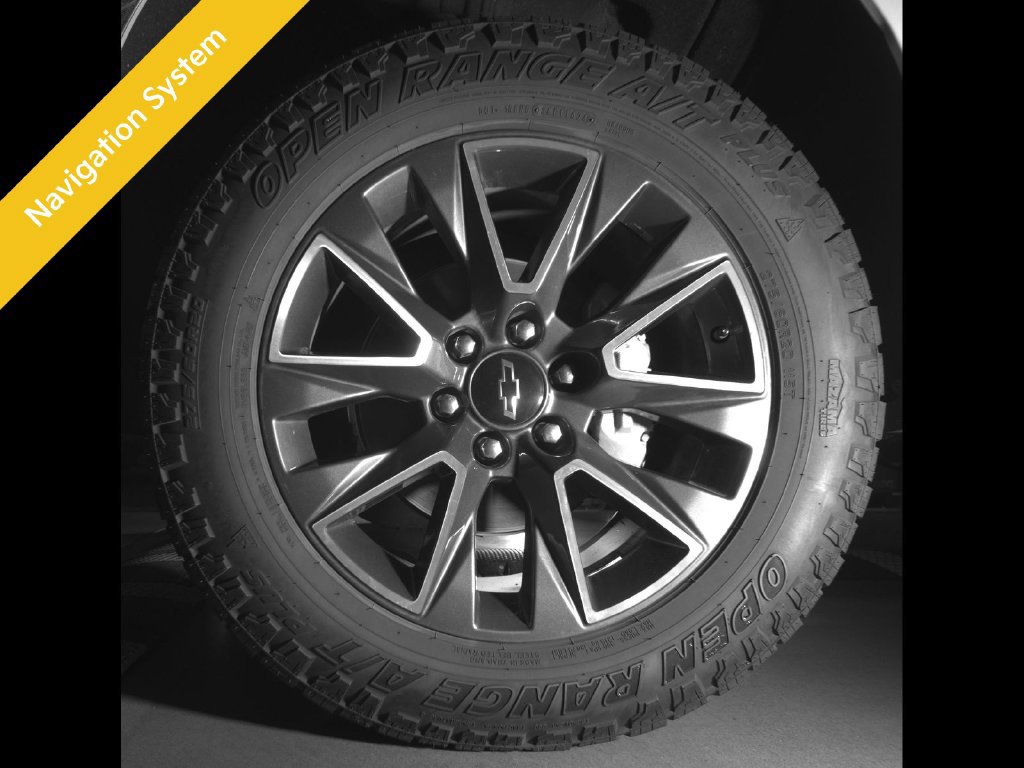 Used 2023 Chevrolet Tahoe Z71 w/ Luxury Package AWD/4WD image 9