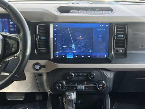 Used 2023 Ford Bronco Wildtrak image 42