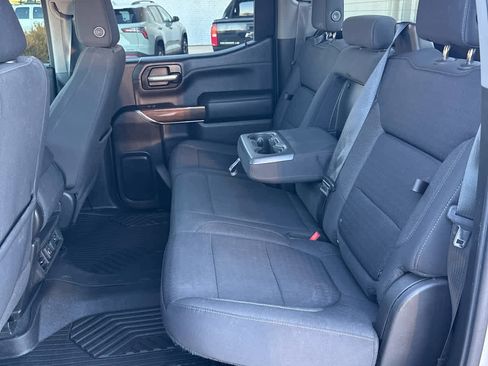 Used 2021 Chevrolet Silverado 1500 RST image 24