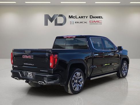 Used 2023 GMC Sierra 1500 Denali w/ Denali Reserve Package image 5