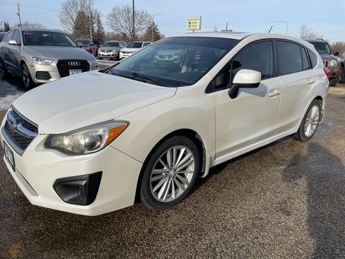 Used 2012 Subaru Impreza 2.0i Premium image 4