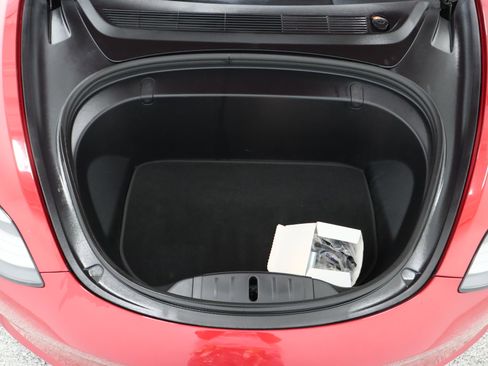 Used 2018 Tesla Model 3 Long Range image 36