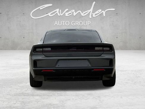 Used 2025 Dodge Charger R/T w/ Sun & Sound Package image 15