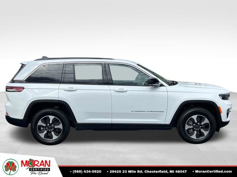 Used 2025 Jeep Grand Cherokee Limited 4xe AWD/4WD image 6