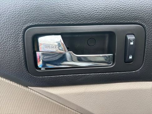 Used 2007 Mercury Milan Premier image 14