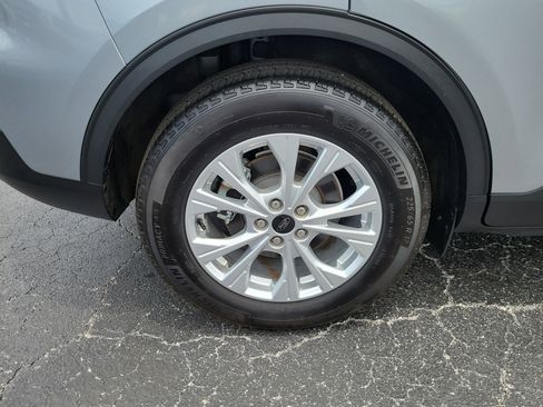 Used 2024 Ford Escape Active w/ Tech Pack #1 FWD image 7