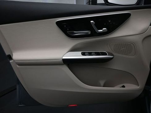 New 2026 Mercedes-Benz GLC 300 image 20