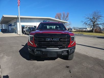 New 2026 GMC Sierra 1500 AT4X w/ LPO, Black Badging Package