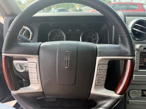 Used 2009 Lincoln MKZ AWD image 26