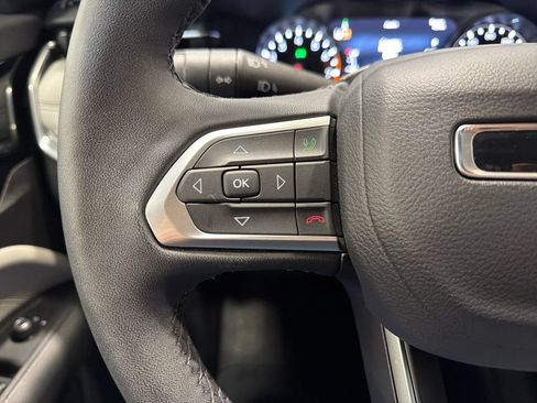 Used 2024 Jeep Compass Limited AWD/4WD image 11