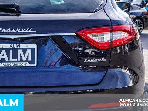Used 2018 Maserati Levante GranLusso image 13