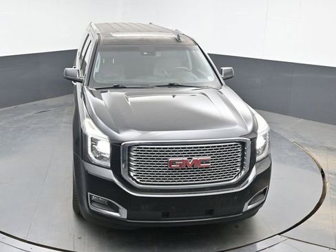 Used 2017 GMC Yukon XL Denali w/ Open Road Package AWD/4WD image 14