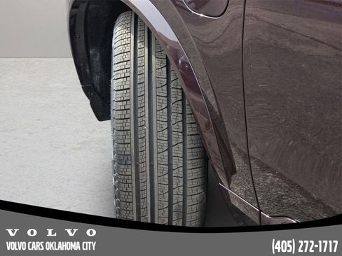 Certified 2025 Volvo XC90 T8 Plus w/ Protection Package Premier image 33