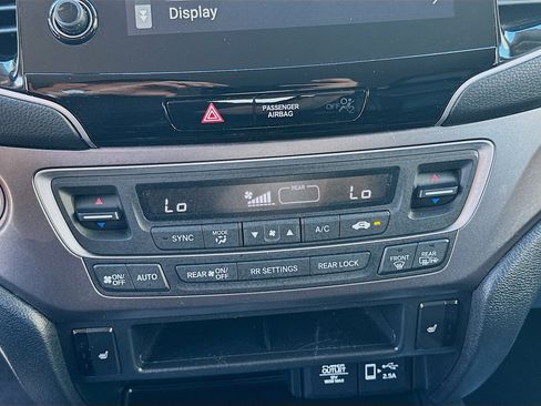 Used 2020 Honda Pilot EX image 14