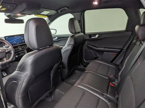 Certified 2023 Ford Escape ST-Line Elite image 33