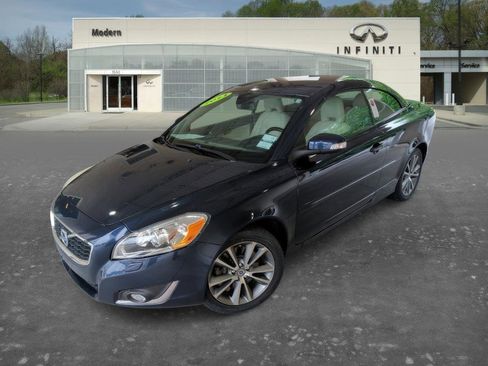 Used 2013 Volvo C70 T5 FWD image 1