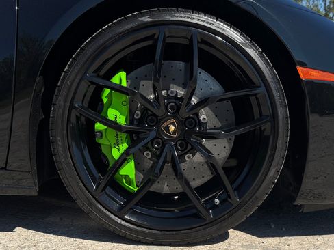 Used 2017 Lamborghini Huracan LP 610-4 image 83