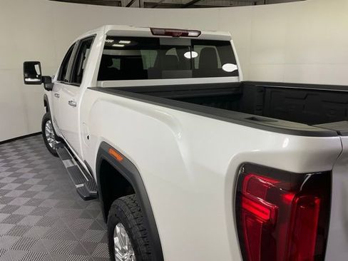 Used 2023 GMC Sierra 2500 Denali w/ Denali Ultimate Package image 40