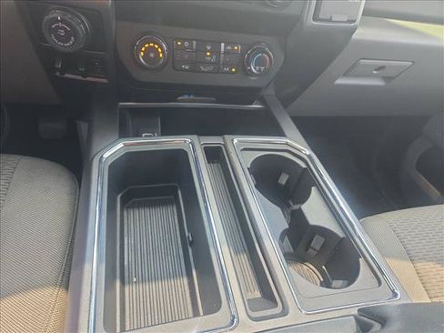 Used 2019 Ford F150 XLT w/ Equipment Group 302A Luxury AWD/4WD image 12
