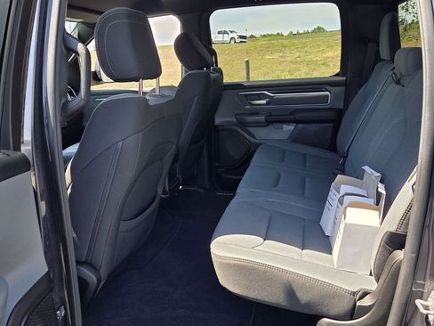 Used 2021 RAM 1500 Big Horn AWD/4WD image 6