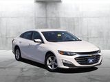 Used 2024 Chevrolet Malibu LT image 2