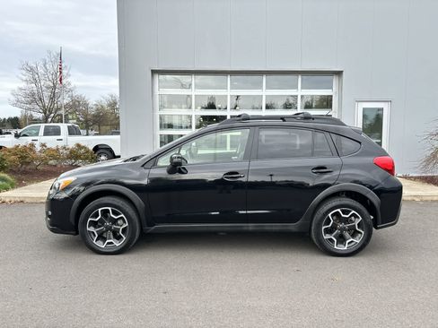Used 2015 Subaru Crosstrek 2.0i Limited image 2