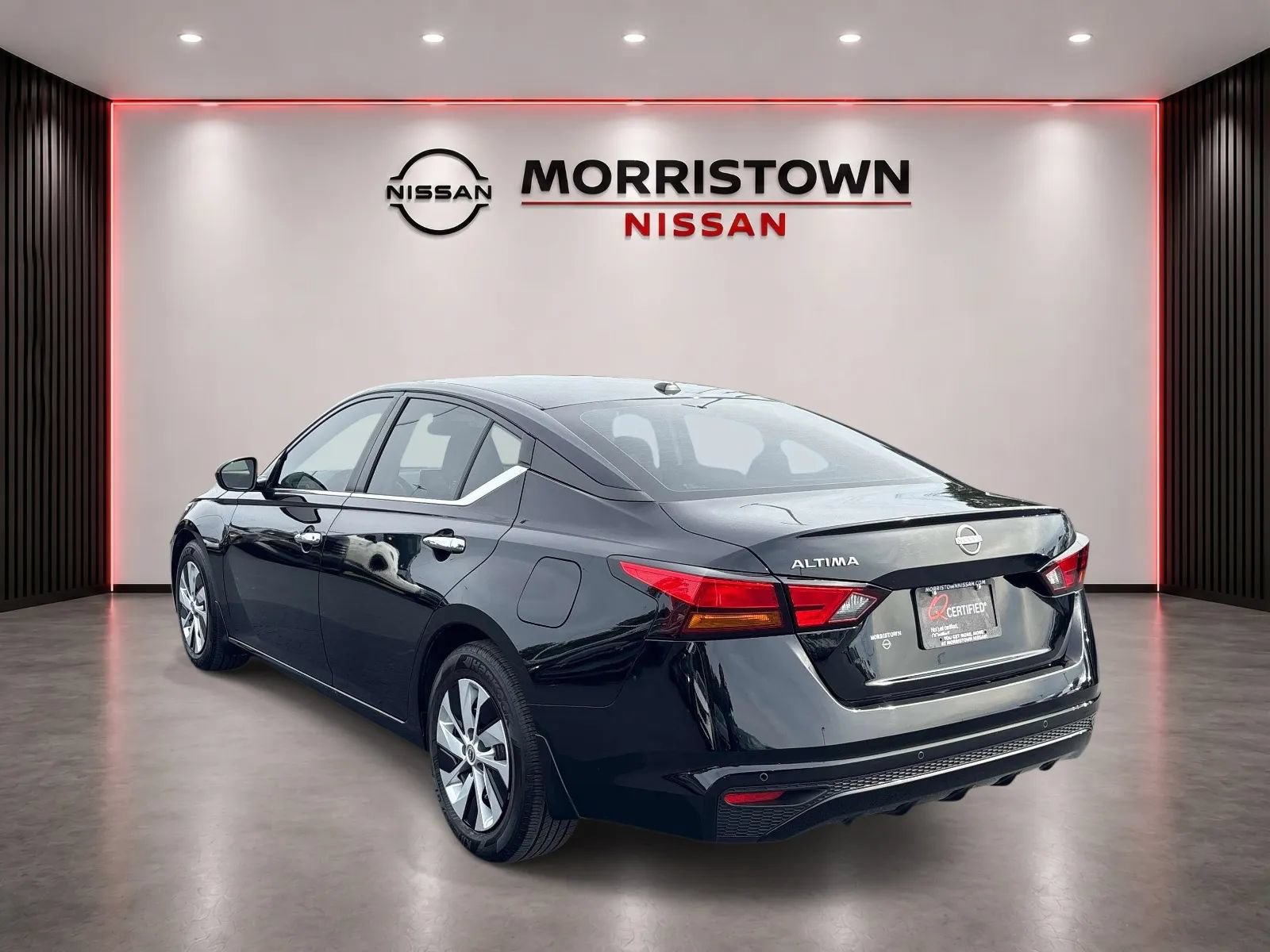 Used 2025 Nissan Altima 2.5 S FWD image 5