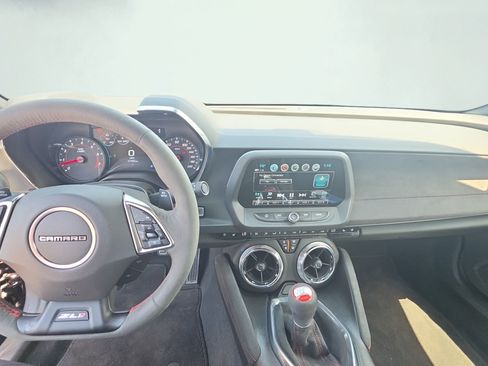 Used 2018 Chevrolet Camaro ZL1 RWD image 14