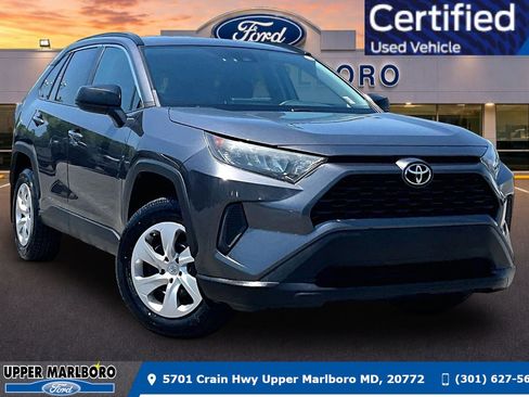 Used 2021 Toyota RAV4 LE AWD/4WD image 1
