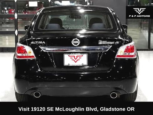 Used 2015 Nissan Altima 2.5 S w/ Power Driver Seat Package FWD image 4