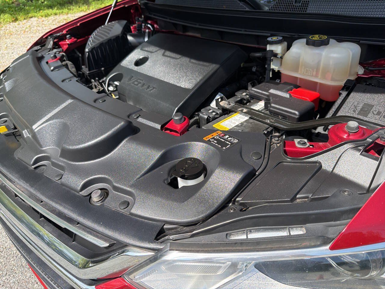 Used 2018 Chevrolet Traverse LT w/ LPO, Floor Liner Package AWD/4WD image 43