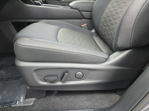 New 2026 Nissan Pathfinder SV AWD/4WD image 28