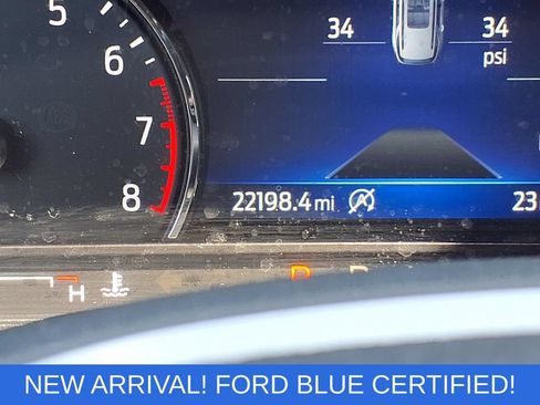 Certified 2024 Ford Explorer XLT w/ Equipment Group 202A AWD/4WD image 18