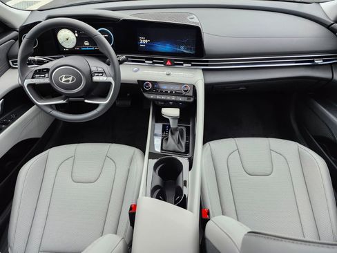 New 2026 Hyundai Elantra Limited image 12