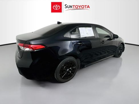 Used 2024 Toyota Corolla LE FWD image 4