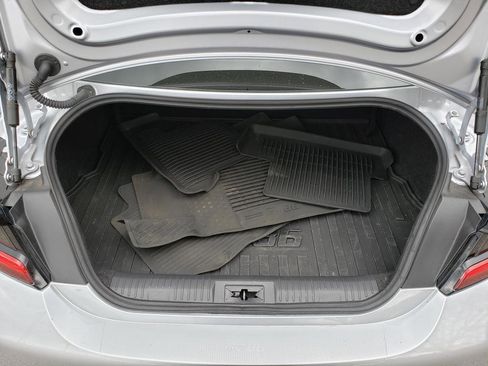 Used 2023 Toyota GR86 Premium w/ ALL Weather Mat Package (TMS) RWD image 12