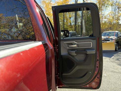Used 2021 RAM 1500 Big Horn image 30