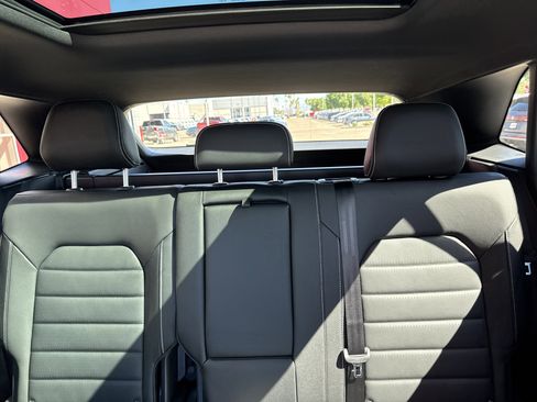 New 2026 Volkswagen Atlas Cross Sport SEL R-Line image 18