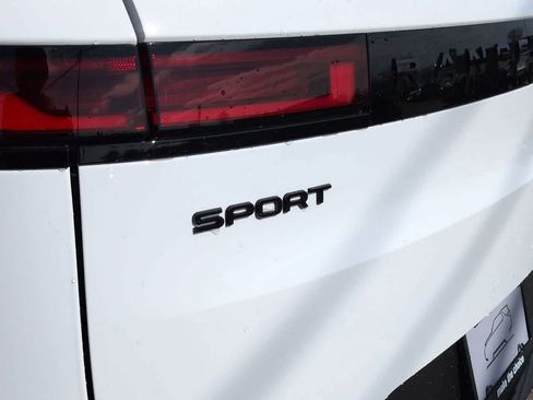 New 2026 Land Rover Range Rover Sport SE image 12