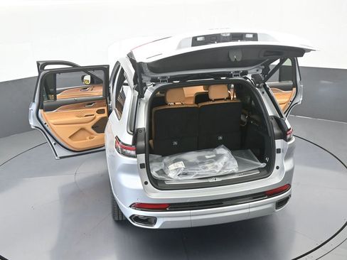 New 2025 Jeep Grand Cherokee L Summit image 74
