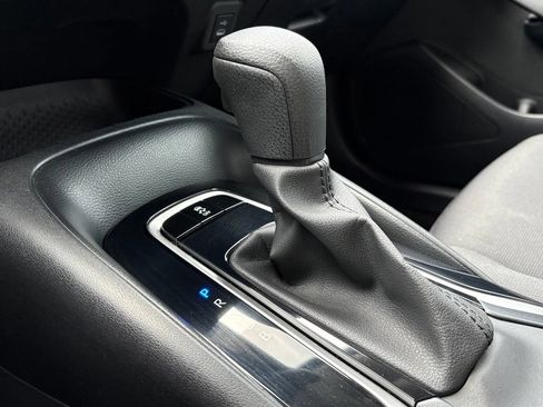 Used 2024 Toyota Corolla LE FWD image 23
