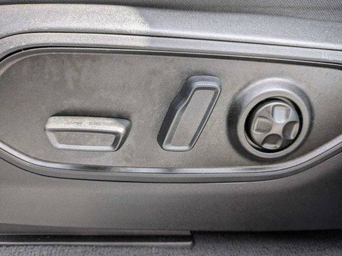 Certified 2023 Jeep Grand Cherokee Limited RWD image 21