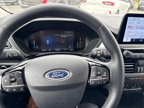 Used 2024 Ford Escape Active AWD/4WD image 26